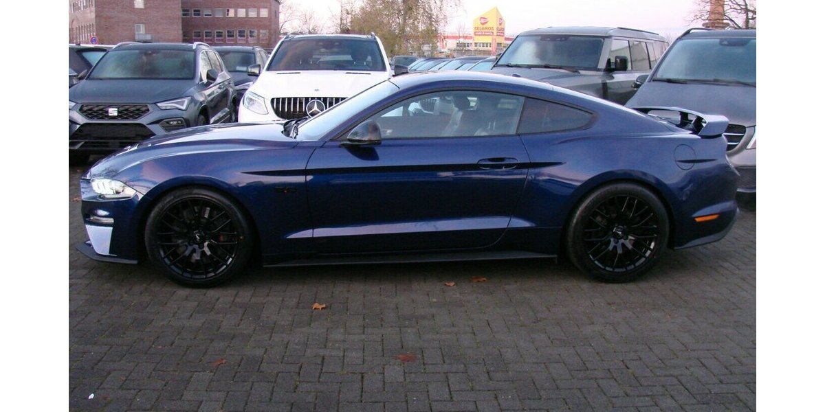 Ford Mustang GT 5.0 V8 Fastback SVT Performance Deutsch 37.112 km 36.980 &euro; Falkensee 14612