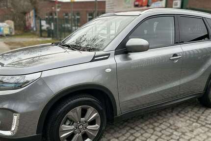 Suzuki Vitara 44.000 km 19.950 &euro; Berlin-Spandau 13585