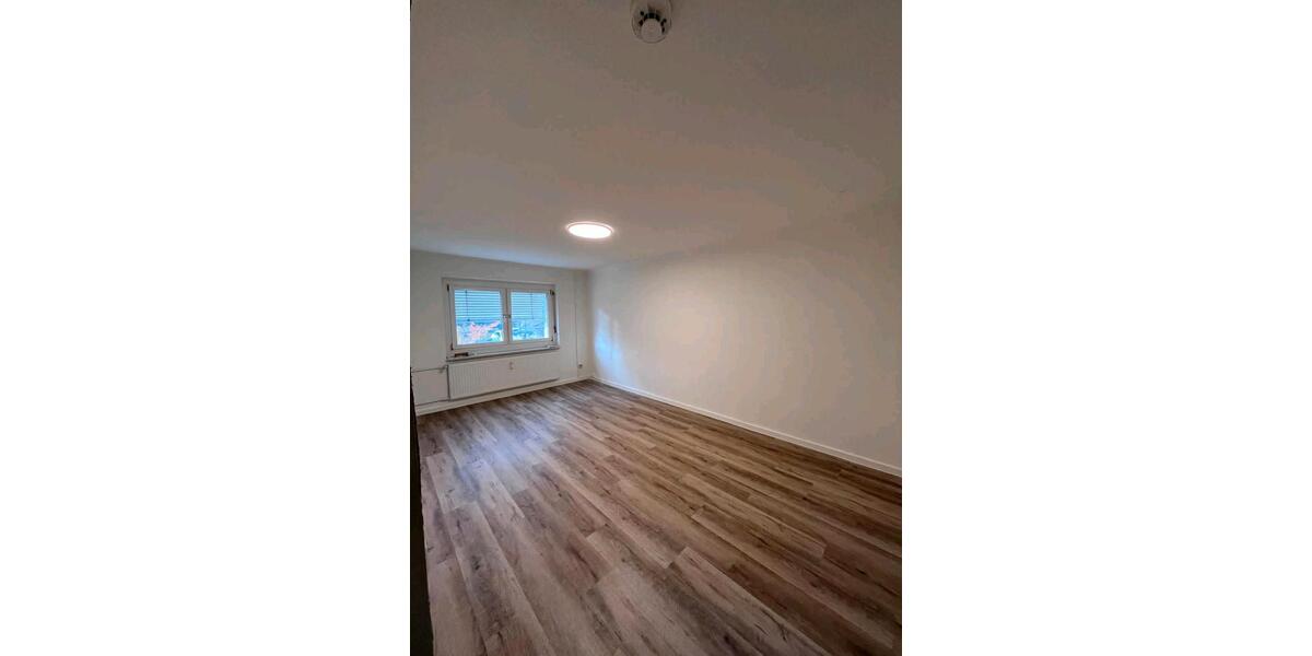 Hochparterre Berlin Treptow-Köpenick - 4 Zimmer, 80 m&sup2;, 1.699&euro; | Angebot:24507801