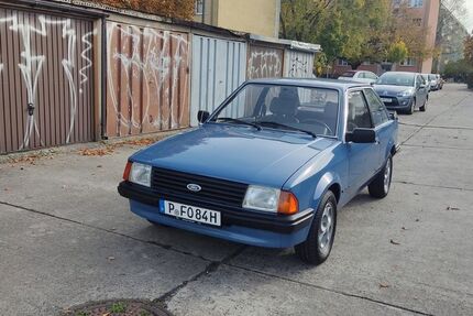 Ford Escort 140.000 km 4.250 € Potsdam 14471