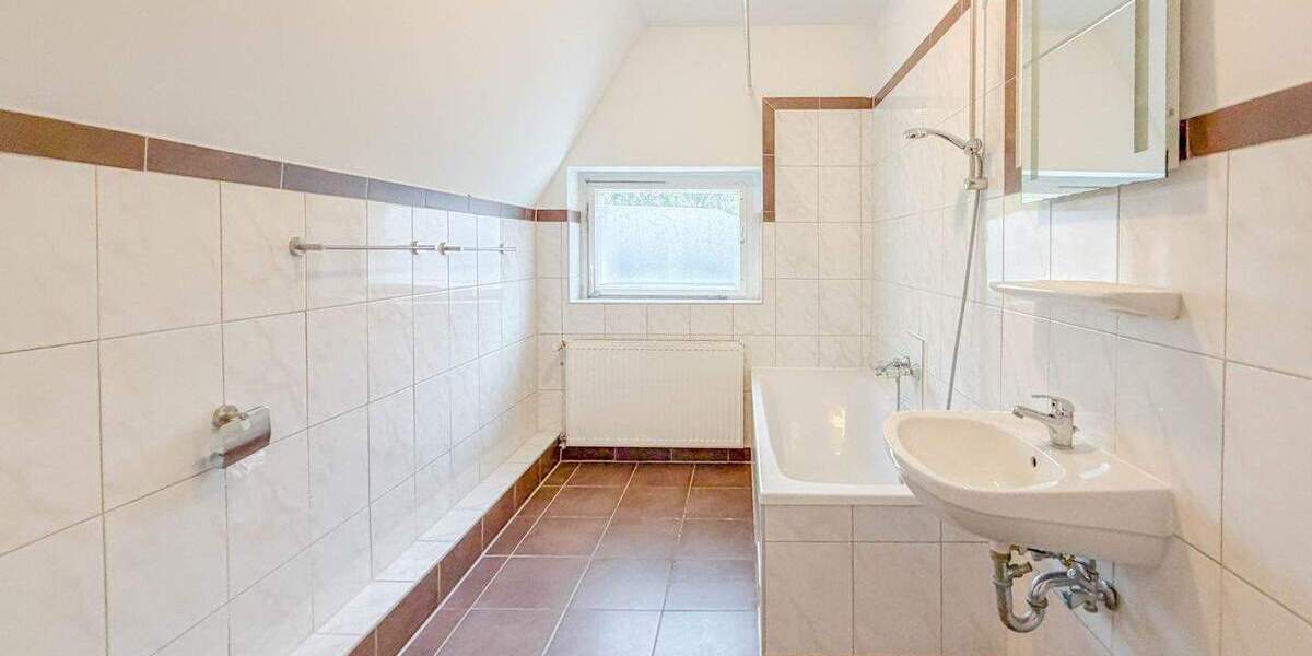 Mietobjekt mit großem Grundstück - ideal für Familien 3 zimmer