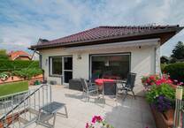 Modernisierter Bungalow in Traumlage von Berlin