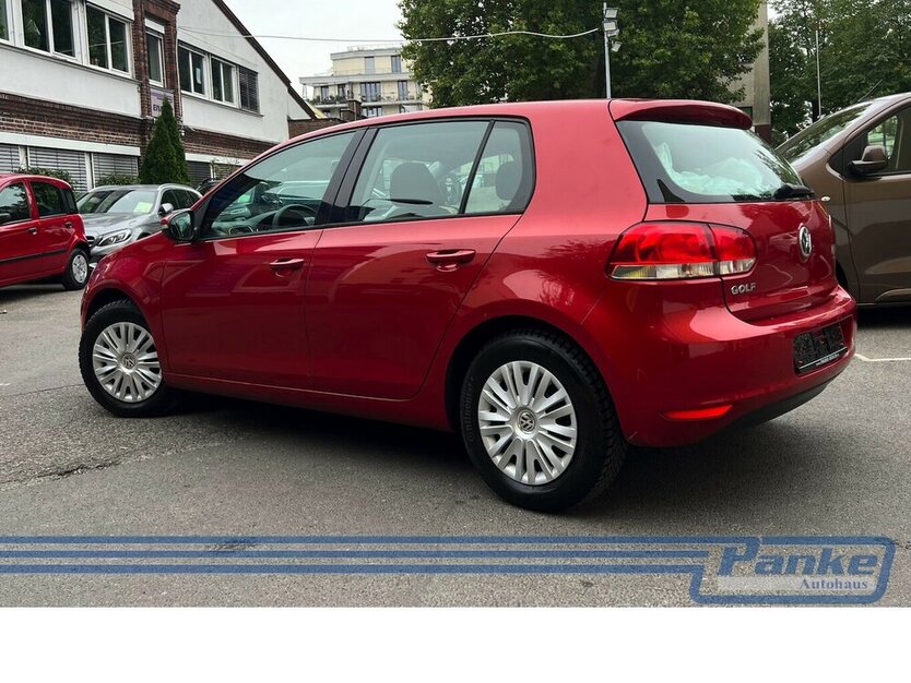 VW Golf Trendline 1.4*2Hand*8Reifen*Klima*Zahnriem 157.606 km 4.990 € Berlin 13187