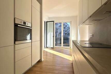 Wohnung Berlin Pankow - 4 Zimmer, 107 m&sup2;, 2.363&euro; | Angebot:25983141