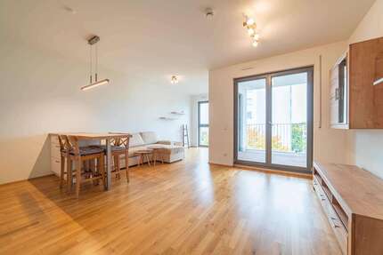 Wohnung zum Mieten in Berlin 1.550 € 64 m² 2 zimmer
