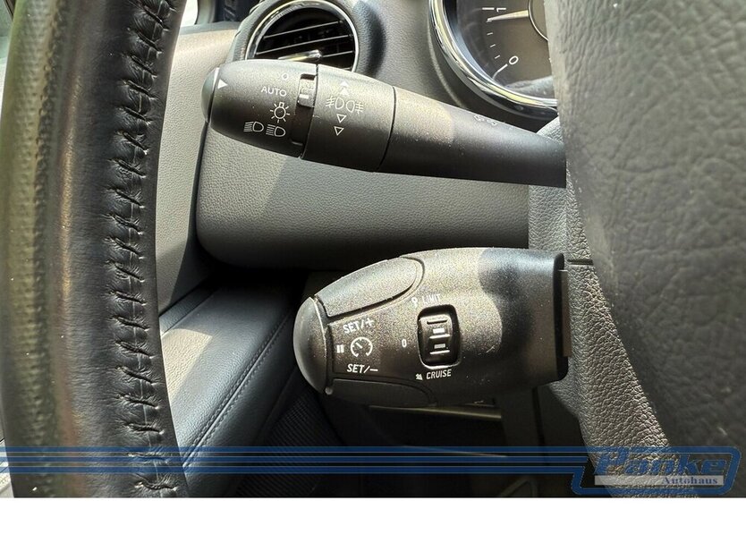 Peugeot 5008 Allure*HU-D*Pano*R-Cam*LED-T*Video*SHZ* 119.822 km 10.990 € Berlin 13187