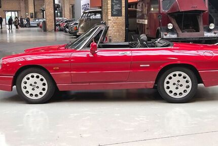 Alfa Romeo Spider