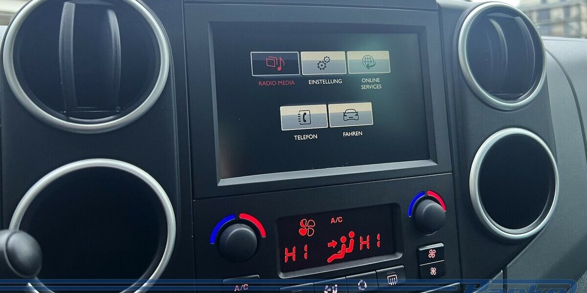 Citroen Berlingo R-Cam*SHZ*Tempo*5-Sitz*Touch*Klima* 101.396 km 11.990 &euro; Berlin 13187