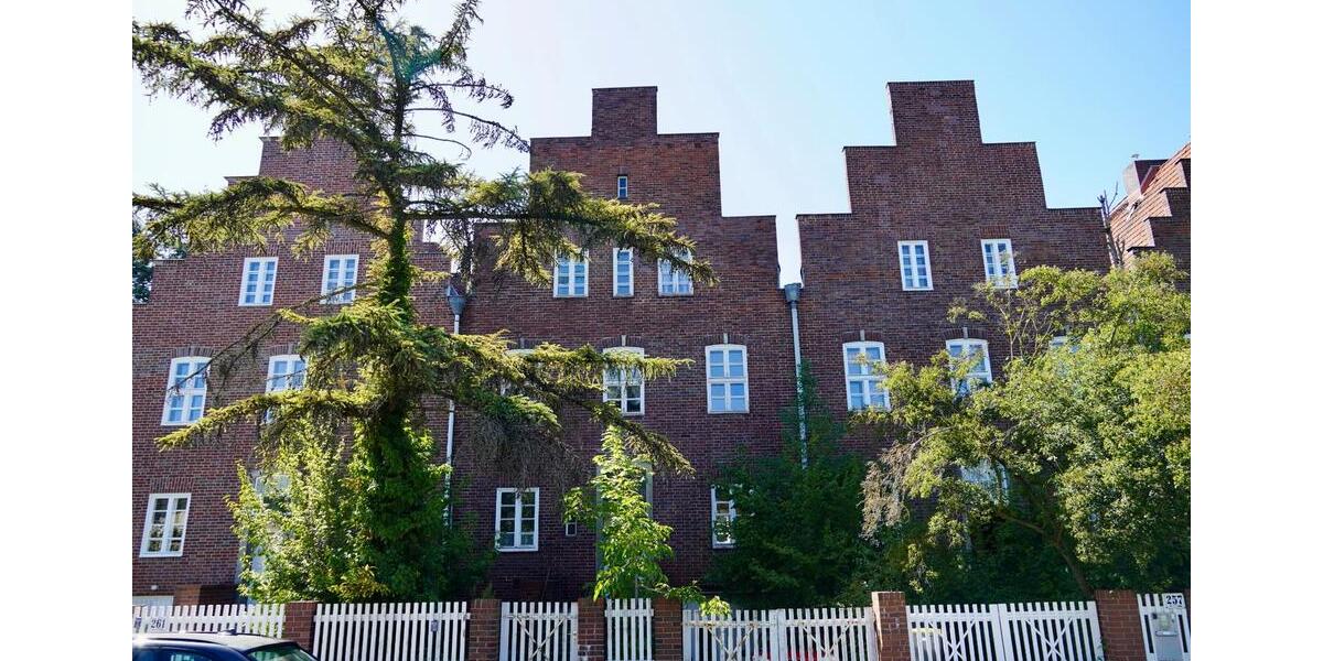 Reihenhaus Berlin Steglitz-Zehlendorf - 8 Zimmer, 190 m&sup2;, 1.500.000&euro; | Angebot:27023004