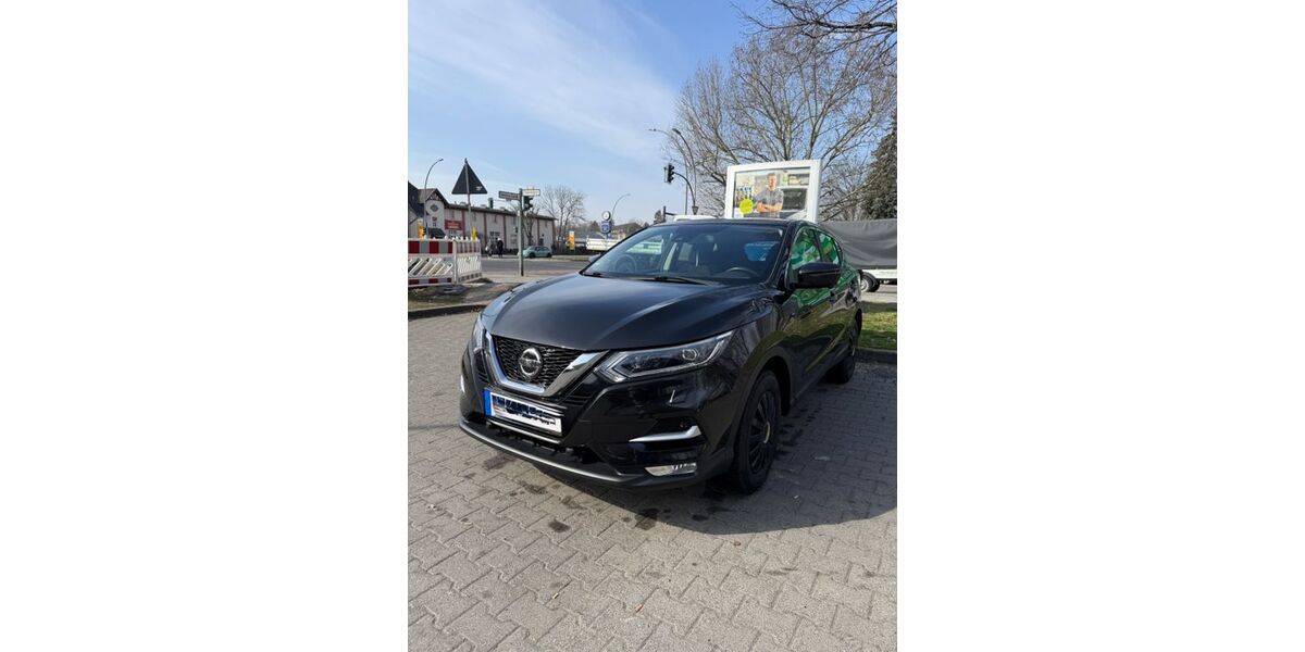 Nissan Qashqai 75.000 km 13.600 &euro; Berlin 13585