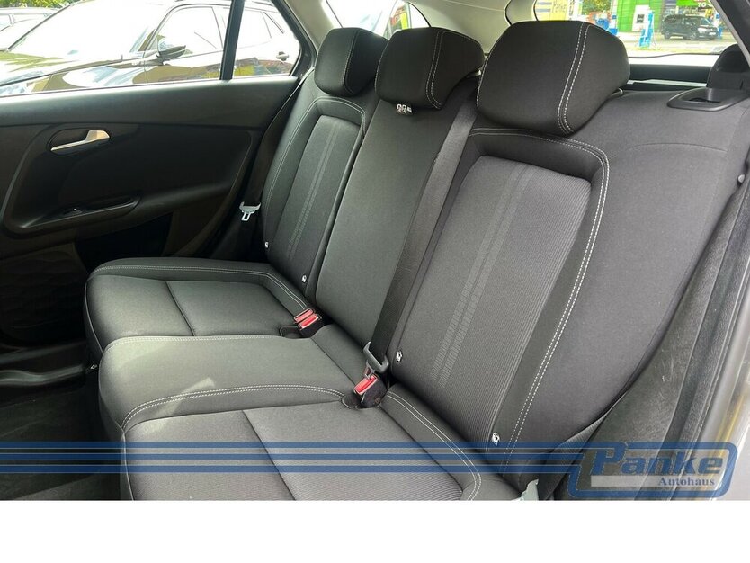 Fiat Tipo 1.4 T-Jet Easy*AHK*SHZ*Klima*NAV*LED*BT* 131.411 km 8.480 € Berlin 13187