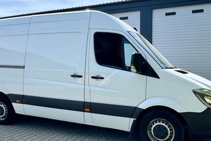 Mercedes-Benz Sprinter 236.000 km 15.400 &euro; Berlin 12687
