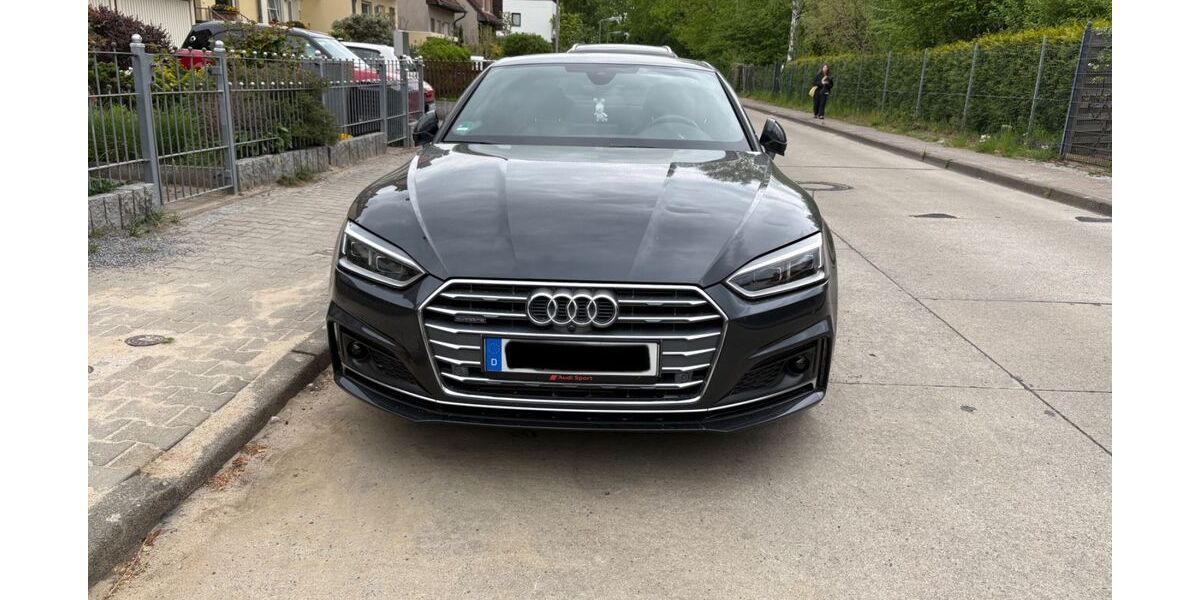 Audi A5 122.000 km 29.490 &euro; Berlin 12107