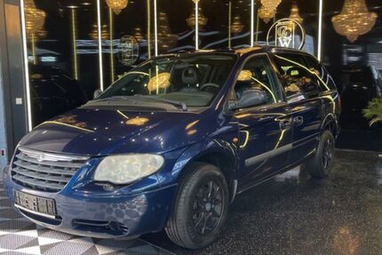 Chrysler Voyager 225.720 km 2.399 € Berlin 12099