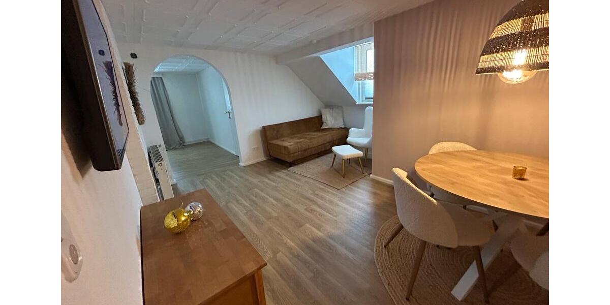 Einfamilienhaus Teltow - 5 Zimmer, 123 m&sup2;, 2.100&euro; | Angebot:26612805