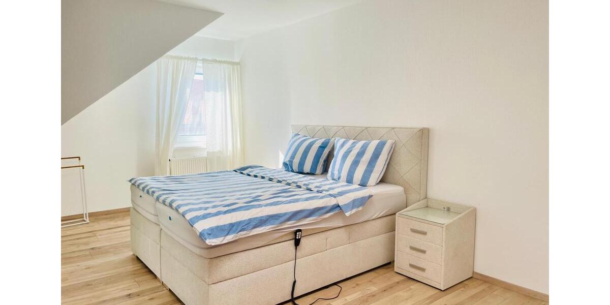 Dachgeschoßwohnung Berlin Reinickendorf - 3 Zimmer, 80 m&sup2;, 359.000&euro; | Angebot:26660621