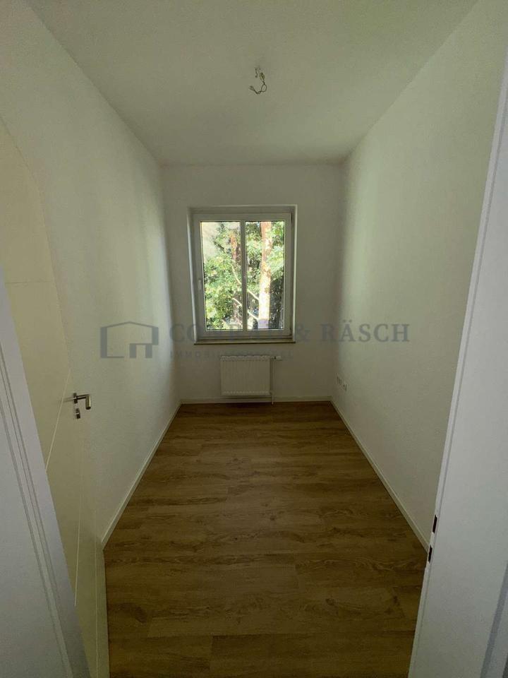 Geräumige 4-Zimmer-Wohnung mit Stellplatz – Ihr neues Zuhause wartet zimmer