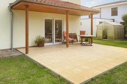 Haus Potsdam Groß Glienicke - 7 Zimmer, 228 m&sup2;, 790.000&euro; | Angebot:24885067