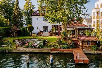 Haus Grünau Grünau - 7 Zimmer, 264 m&sup2;, 3.200.000&euro; | Angebot:26934023