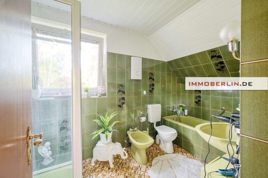 Einfamilienhaus Berlin Frohnau - 4 Zimmer, 120 m&sup2;, 550.000&euro; | Angebot:25908870