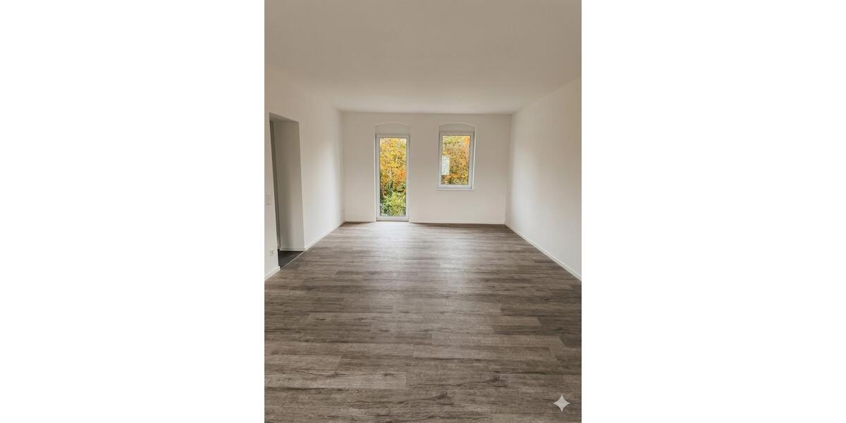Etagenwohnung Rüdersdorf bei Berlin Hennickendorf - 5 Zimmer, 139 m&sup2;, 1.599&euro; | Angebot:25981425