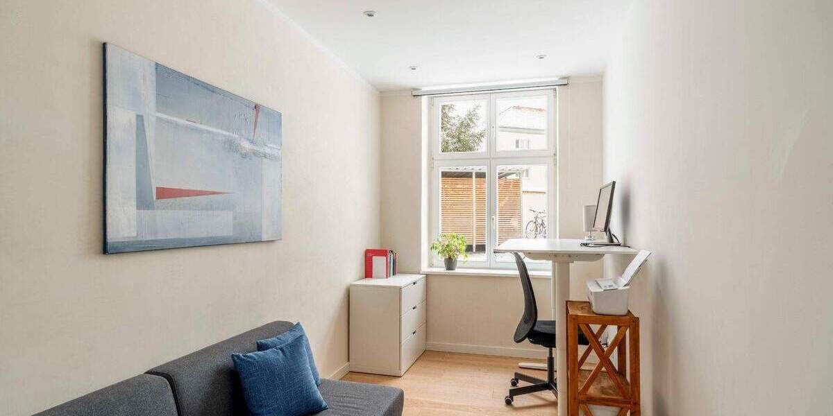 Etagenwohnung Potsdam Nördliche Innenstadt - 3 Zimmer, 110 m&sup2;, 1.760&euro; | Angebot:25709718