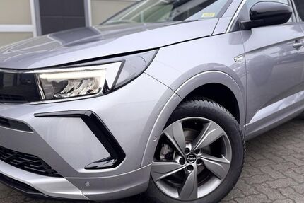 Opel Grandland (X) 20.134 km 24.495 &euro; Berlin 13127