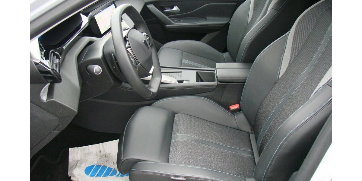 Peugeot 308 1.5L Allure ACC AHK LED Navi Kamera 34.524 km 21.980 &euro; Falkensee 14612
