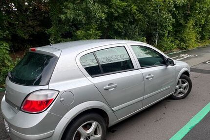 Opel Astra 249.000 km 1.799 &euro; Reinickendorf 13405