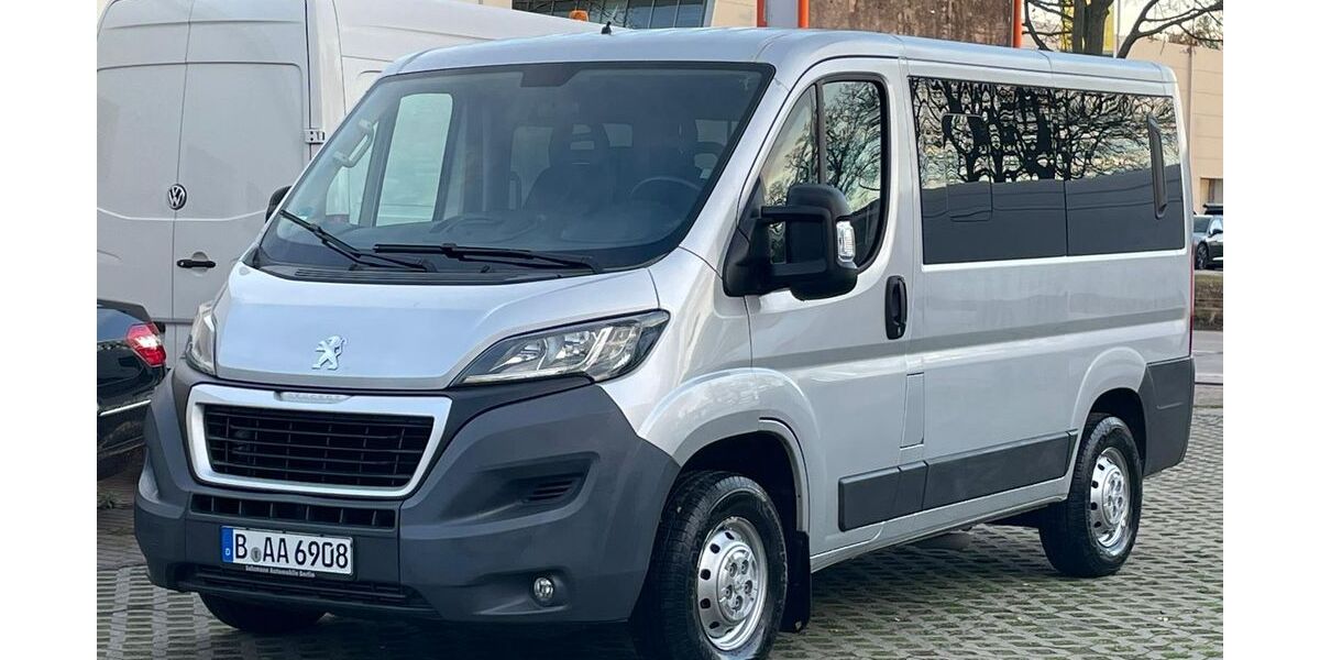 Peugeot Boxer 124.000 km 15.350 &euro; Berlin 13088