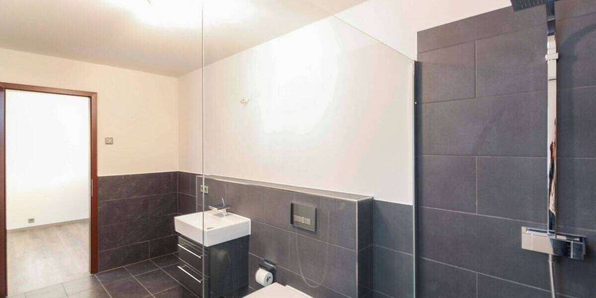 Doppelhaushälfte Berlin Rudow - 6 Zimmer, 180 m&sup2;, 849.000&euro; | Angebot:26093716