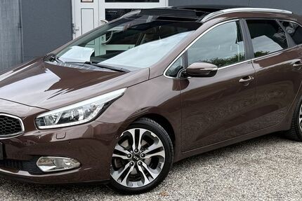 Kia ceed Sportswagon 122.000 km 9.990 € Berlin 12524