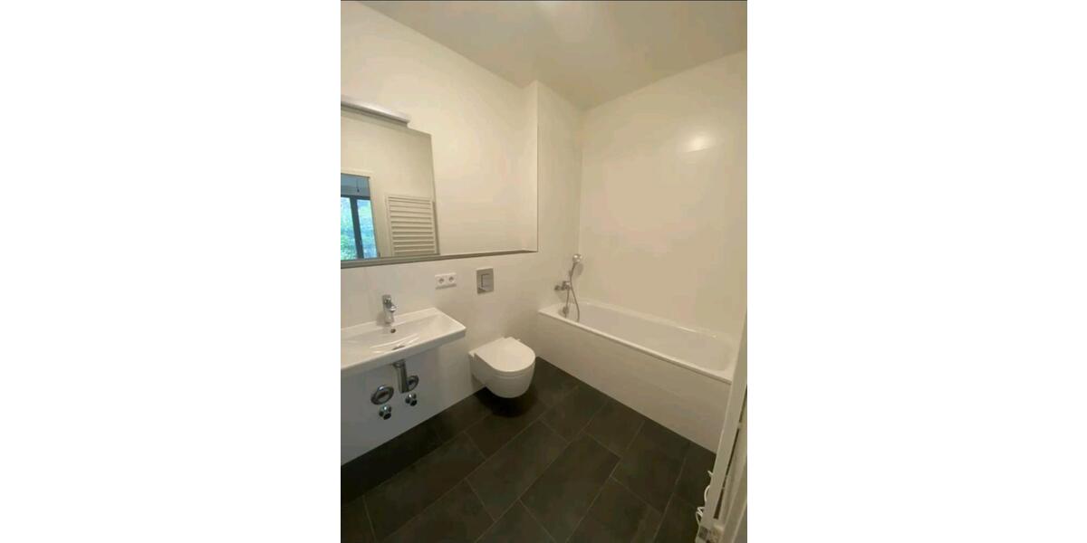 Erdgeschoßwohnung Berlin Mitte - 3 Zimmer, 75 m&sup2;, 1.700&euro; | Angebot:24662365