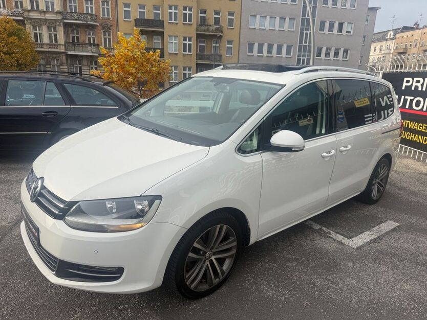 VW Sharan 238.100 km 10.900 € Berlin 10827