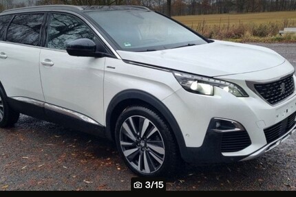Peugeot 5008 247.904 km 10.500 &euro; Berlin 10178