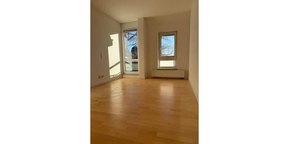 Etagenwohnung Berlin Lichterfelde - 3 Zimmer, 130 m&sup2;, 1.615&euro; | Angebot:24667398
