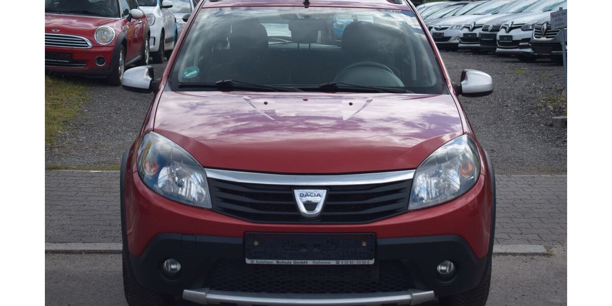Dacia Sandero 132.000 km 4.499 &euro; Berlin 13597