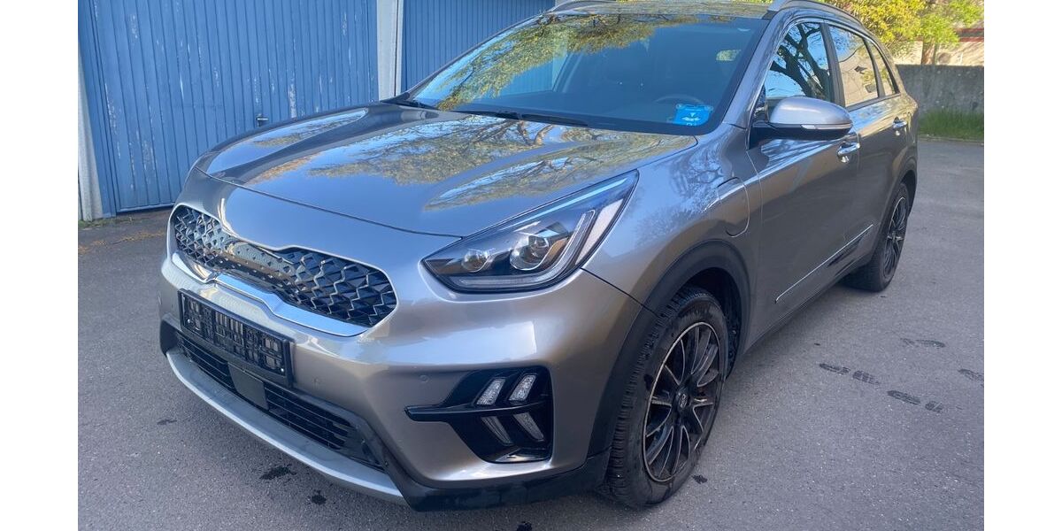 Kia Niro 32.500 km 18.990 &euro; Berlin 13589