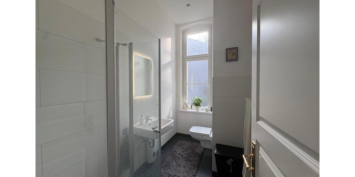 Etagenwohnung Berlin Charlottenburg-Wilmersdorf - 4 Zimmer, 172 m&sup2;, 3.350&euro; | Angebot:25448416