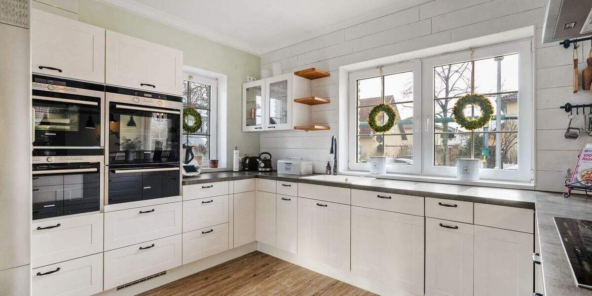 Einfamilienhaus Berlin Niederschönhausen - 6 Zimmer, 222 m&sup2;, 1.650.000&euro; | Angebot:25699950