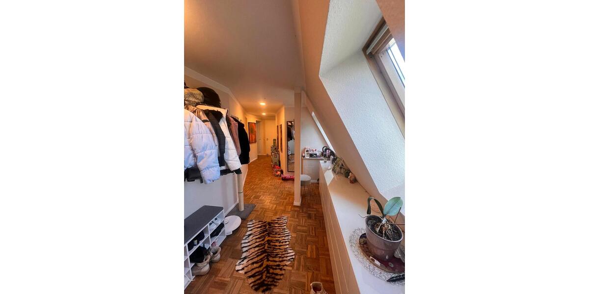 Dachgeschoßwohnung Berlin Spandau - 3 Zimmer, 80 m&sup2;, 1.200&euro; | Angebot:25810256