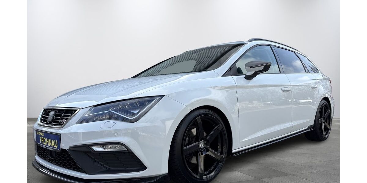 Seat Leon 68.910 km 15.980 &euro; Berlin 13467