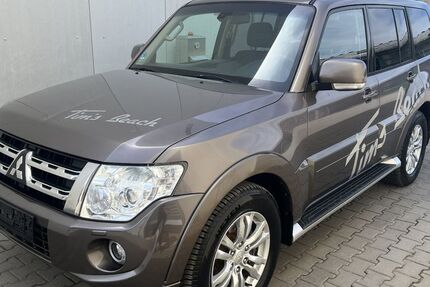 Mitsubishi Pajero 132.000 km 15.999 &euro; berlin 12305