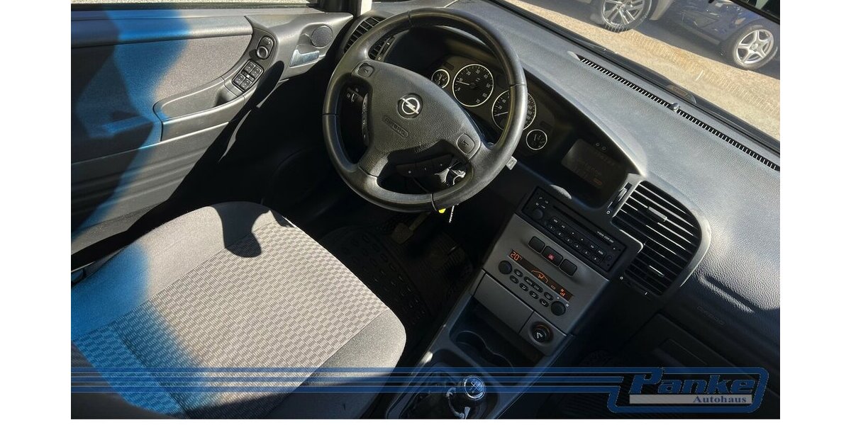 Opel Zafira Basis*7-Sitzer*TÜV02/27*Chrom*Klima*Radio 199.809 km 1.980 &euro; Berlin 13187