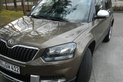 Skoda Yeti 92.000 km 12.400 &euro; Hohen Neuendorf 16540