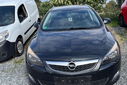 Opel Astra 150.000 km 2.570 € Wildau 15745