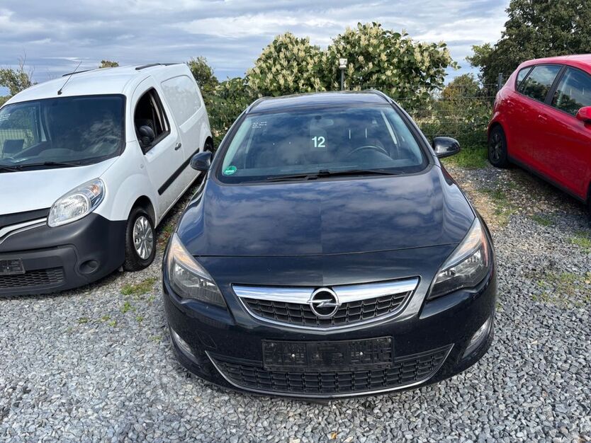 Opel Astra 150.000 km 2.570 € Wildau 15745