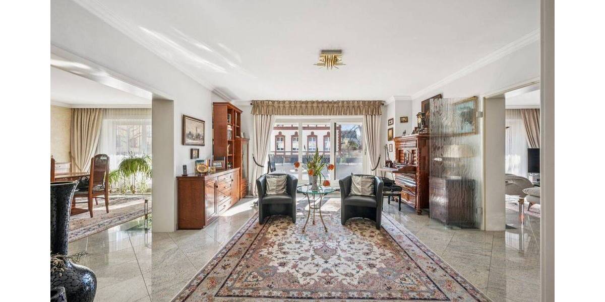 Etagenwohnung Berlin Steglitz - 7 Zimmer, 243 m&sup2;, 972.000&euro; | Angebot:26211323