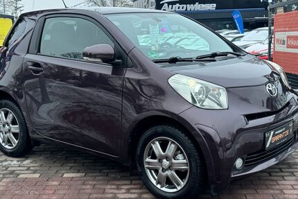 Toyota IQ 76.152 km 7.990 &euro; BERLIN 13127