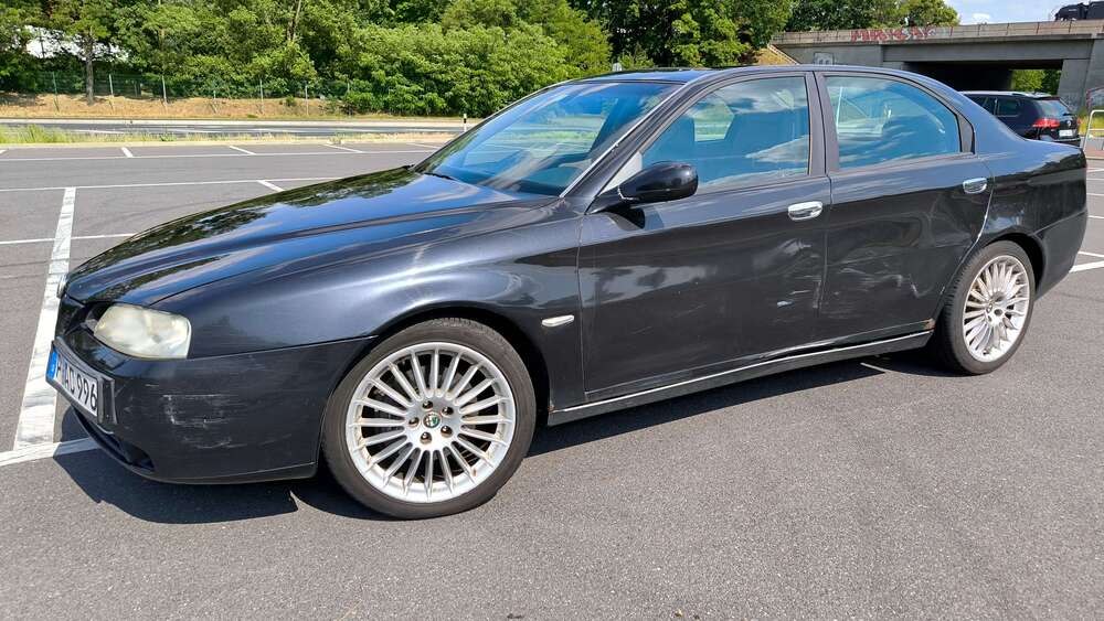 Alfa Romeo 166 303.000 km 1.500 € Potsdam 14469